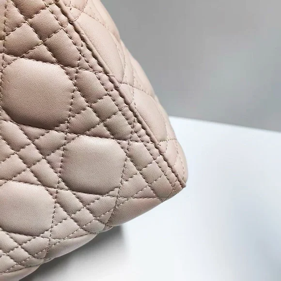 Dior Light Pink Cannage Leather Lady Dior Bag - Picture 6 of 11